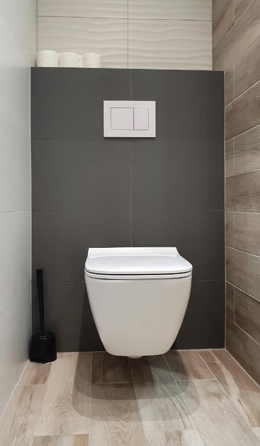 Cztery Oceany, Apartament Blisko Plazy, Grey Apartment Gdansk Bagian luar foto